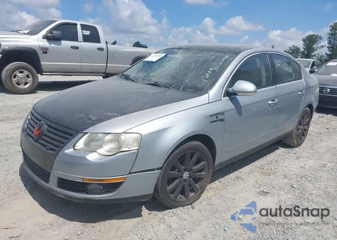 2006 Volkswagen Passat 2.0T from USA, damaged, VIN WVWEK73C56E044974